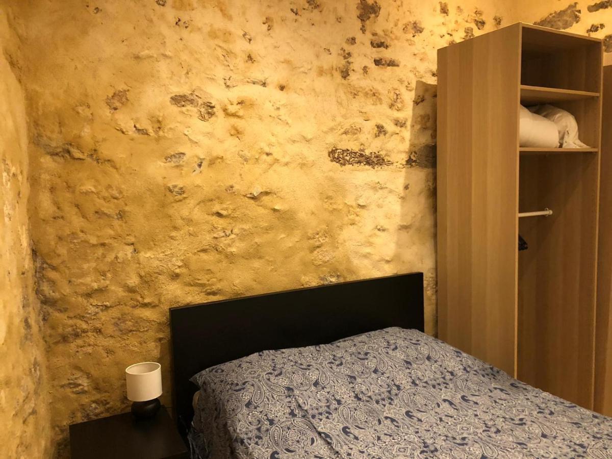 Superbe Appart Rustique Arles Luaran gambar
